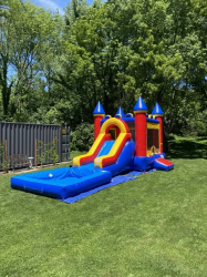 Castle combo wet with pool right side Supply The Bounce medinah bounce house rental 1712094980 Castle Bounce House Slide Combo With Pool (Wet)